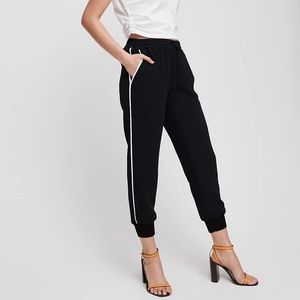 Aritzia Wilfred Buffon Pant size small